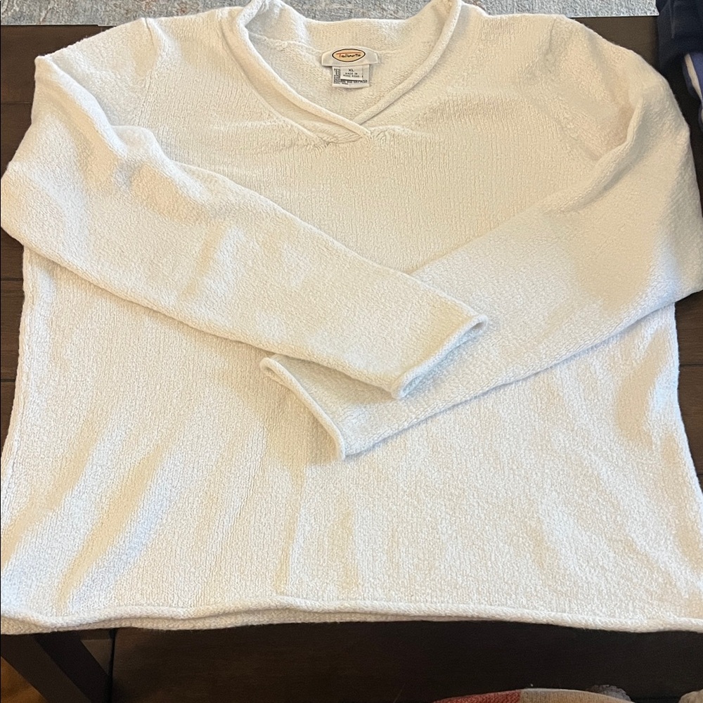 White V-Neck Women’s Knit Sweater